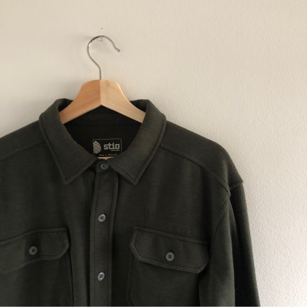 Stio Green Wool Polyester Long Sleeve Button Down Shirt - M